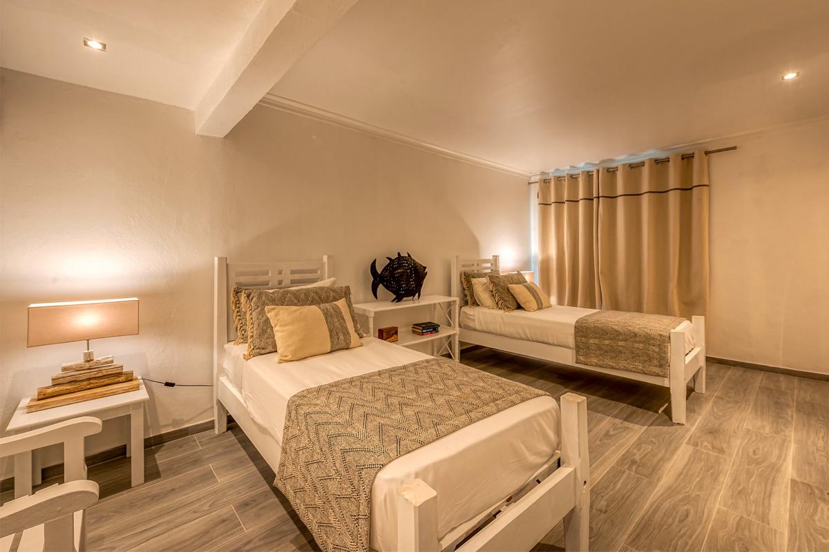 Luxury Villa Rental St Martin - Bedroom 2